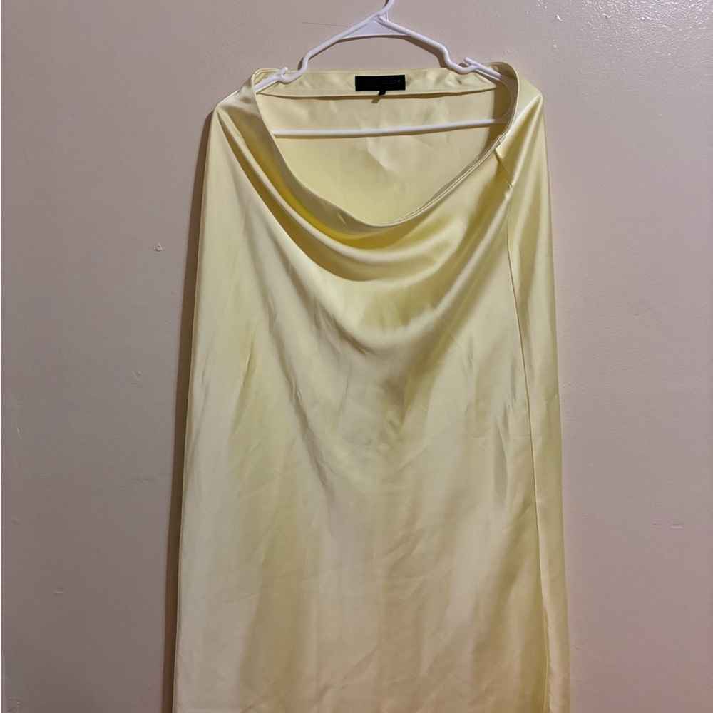 Zara Light Yellow Pencil Skirt